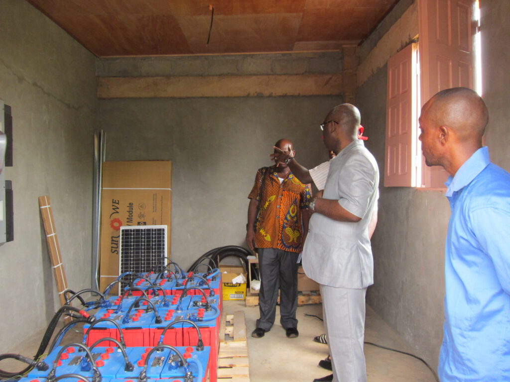Projet 1 : Préfecture BINAH /TOGO batterie solare congo brazza